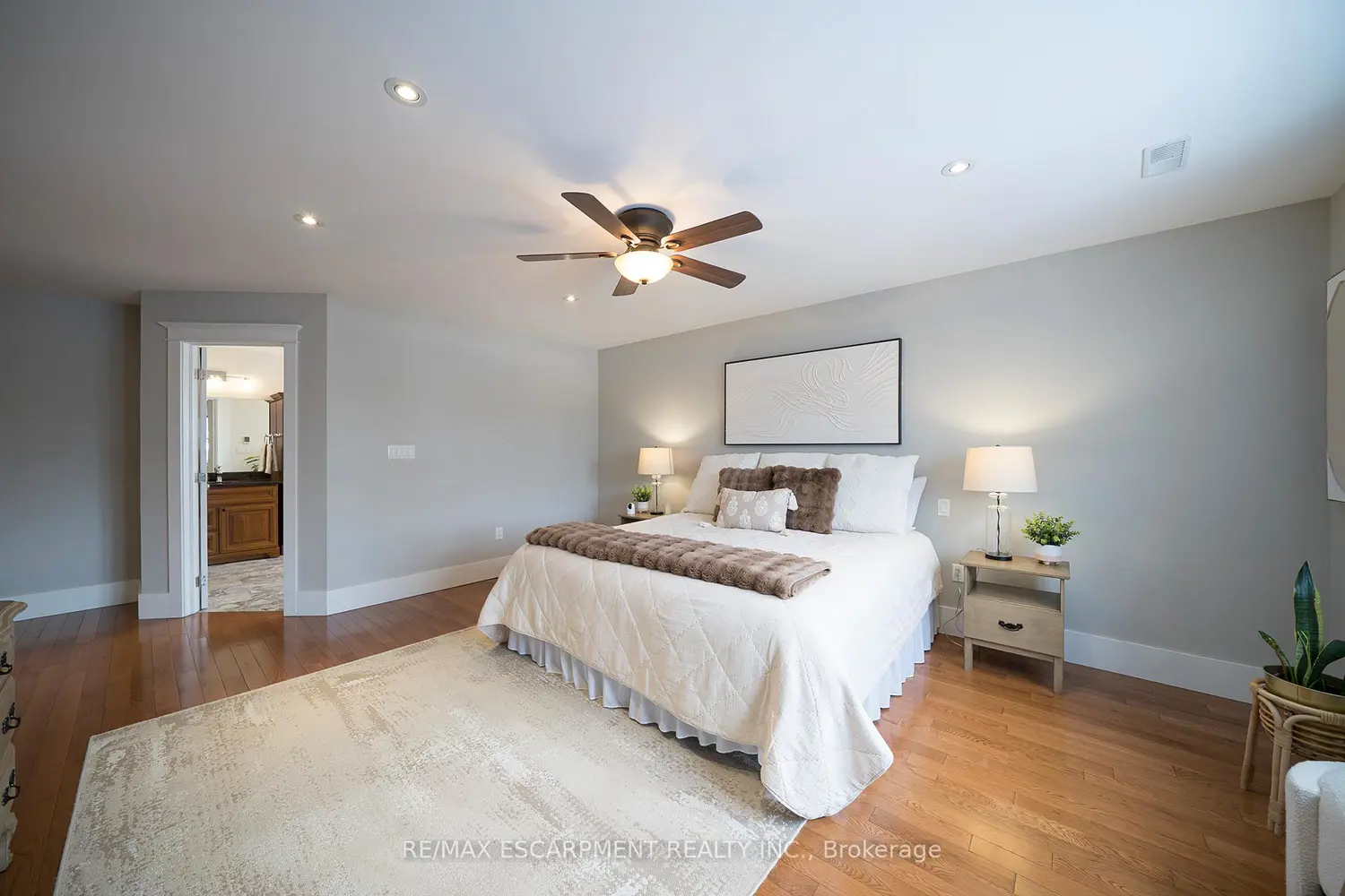 Additional image 10 of 48 Lincoln Avenue