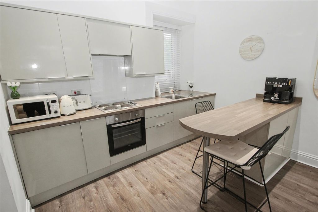 Additional image 5 of 2 bed flat for saleHigh Street, Lanark ML11
