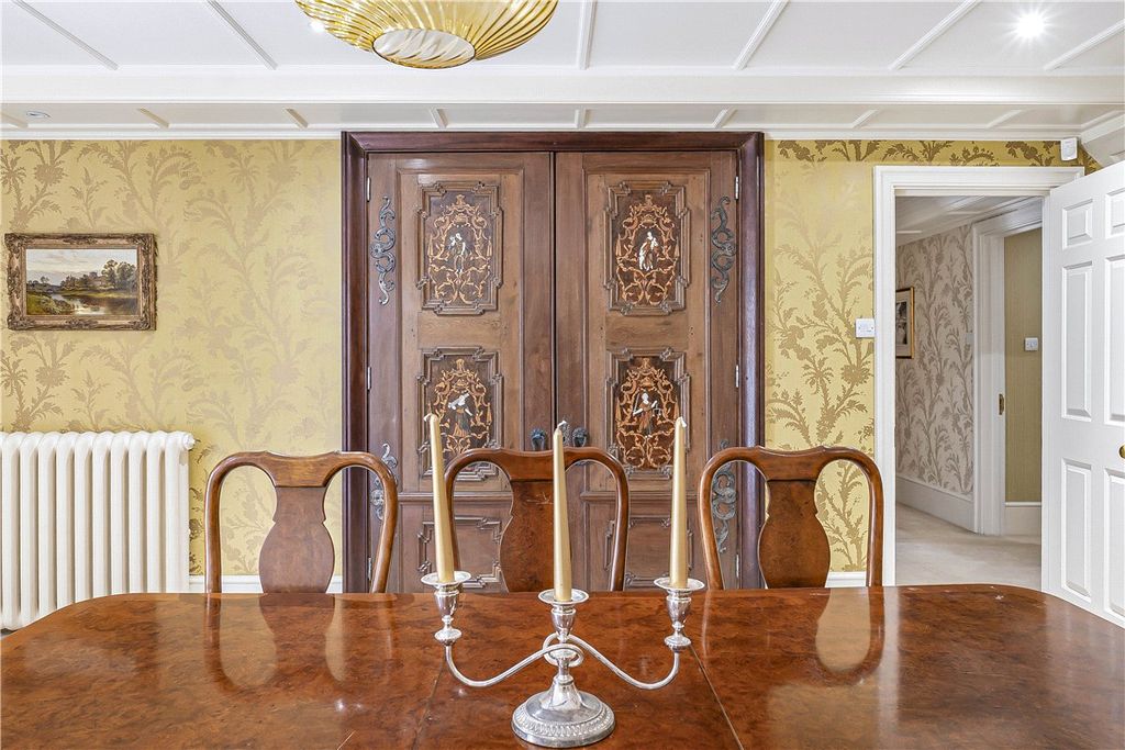 Additional image 5 of 3 bed flat for saleBurton Park, Duncton, Petworth, West Sussex GU28