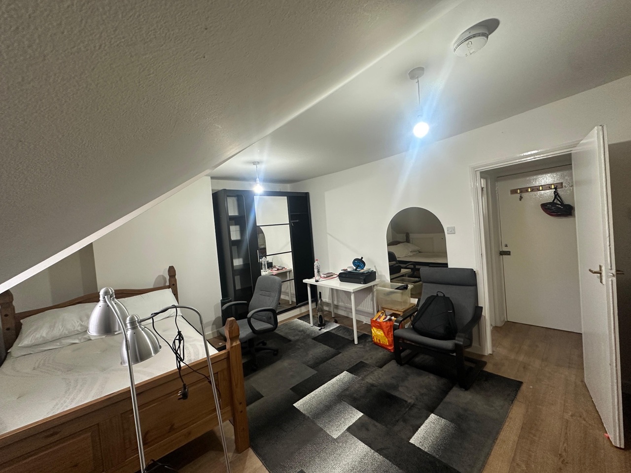 Studio Flat, Brecknock Road, N19, N1 7GU