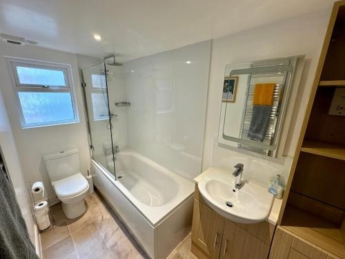 Additional image 3 of Room in a Shared House, Haddon Road, LS4, N1 7GU