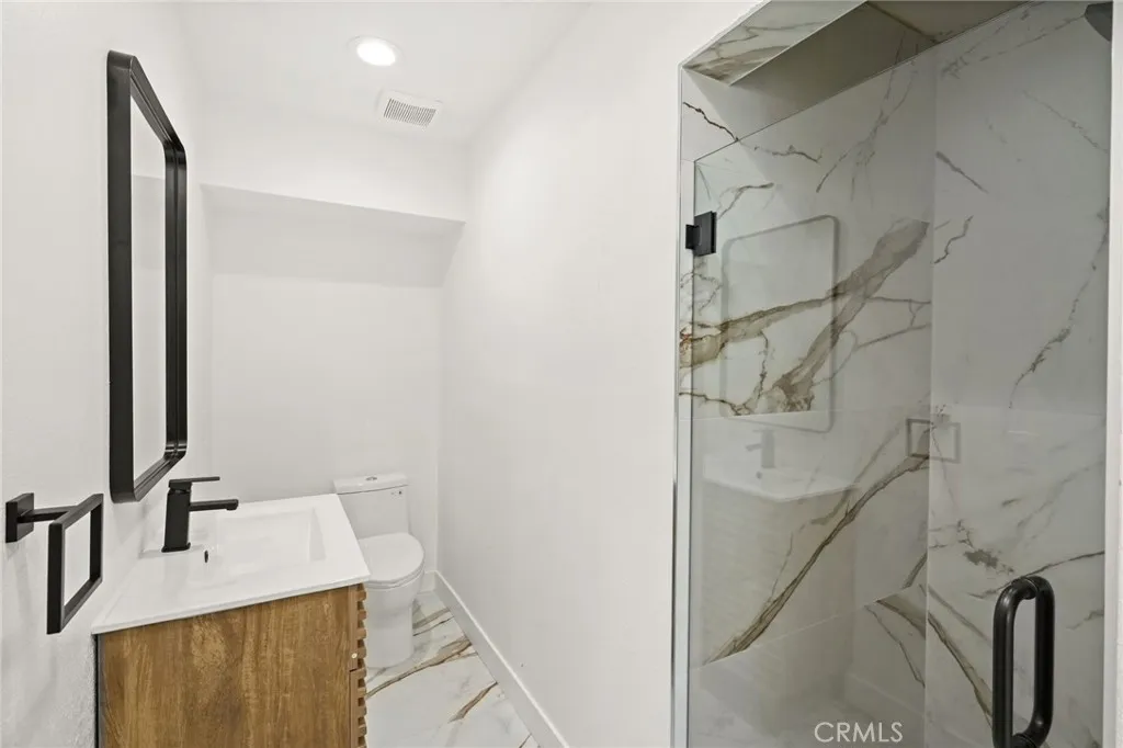 Additional image 47 of 7010 Lennox Avenue Unit B, Van Nuys, CA 91405