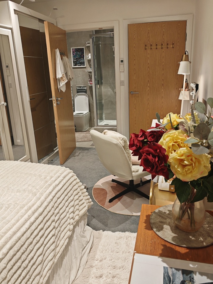 Additional image 5 of Room in a Shared Flat, North End Road, SW6, N1 7GU