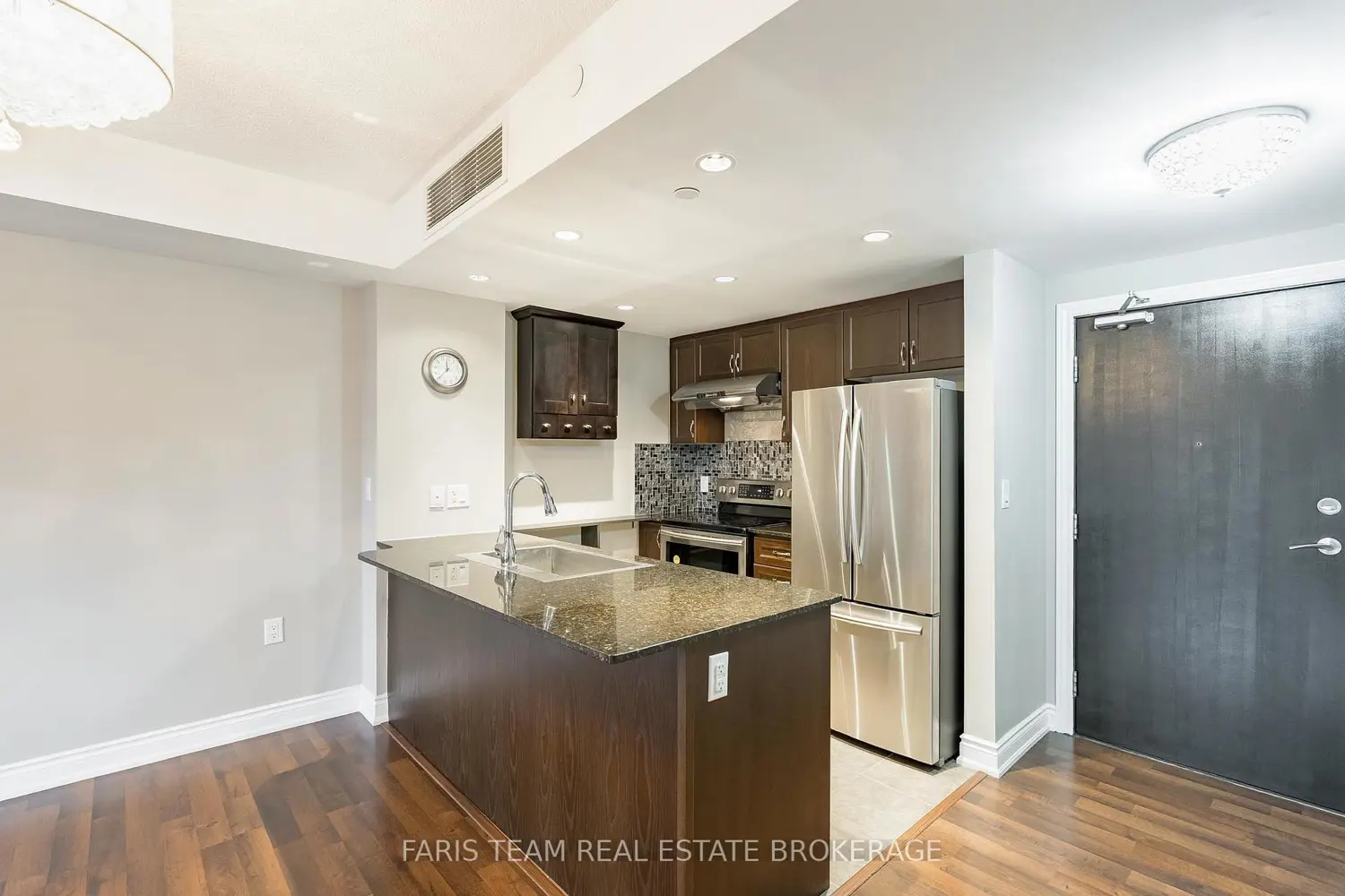 Additional image 5 of 149 Church Street 418