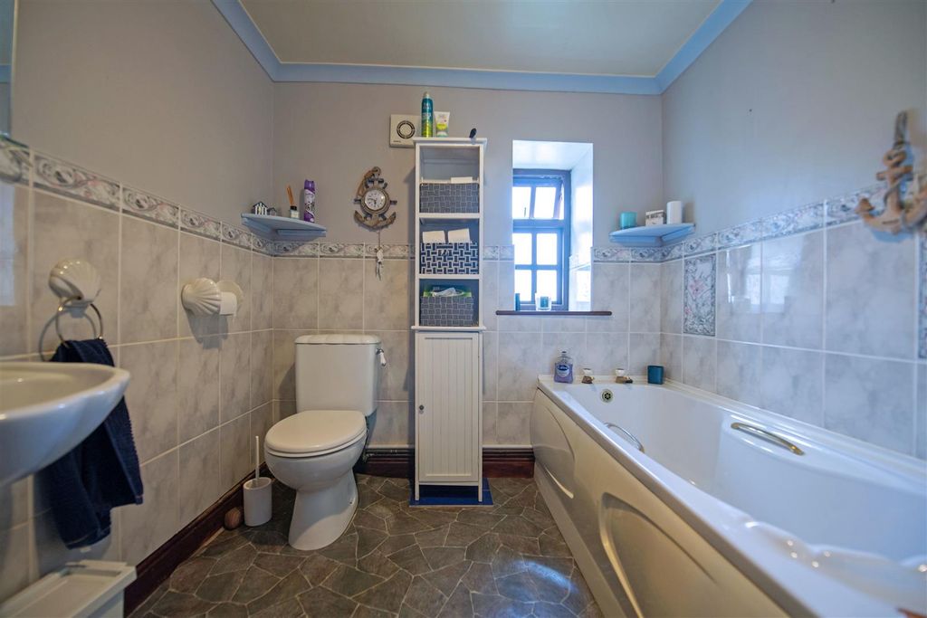 Additional image 25 of 7 bed detached house for saleHeol Ddu Farm, Cefneithin, Llanelli SA14