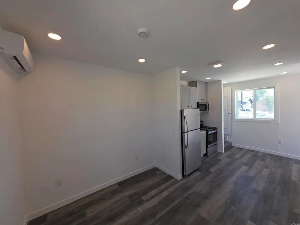 Additional image 39 of 1819 Oakshire Court, San Diego, CA 92102