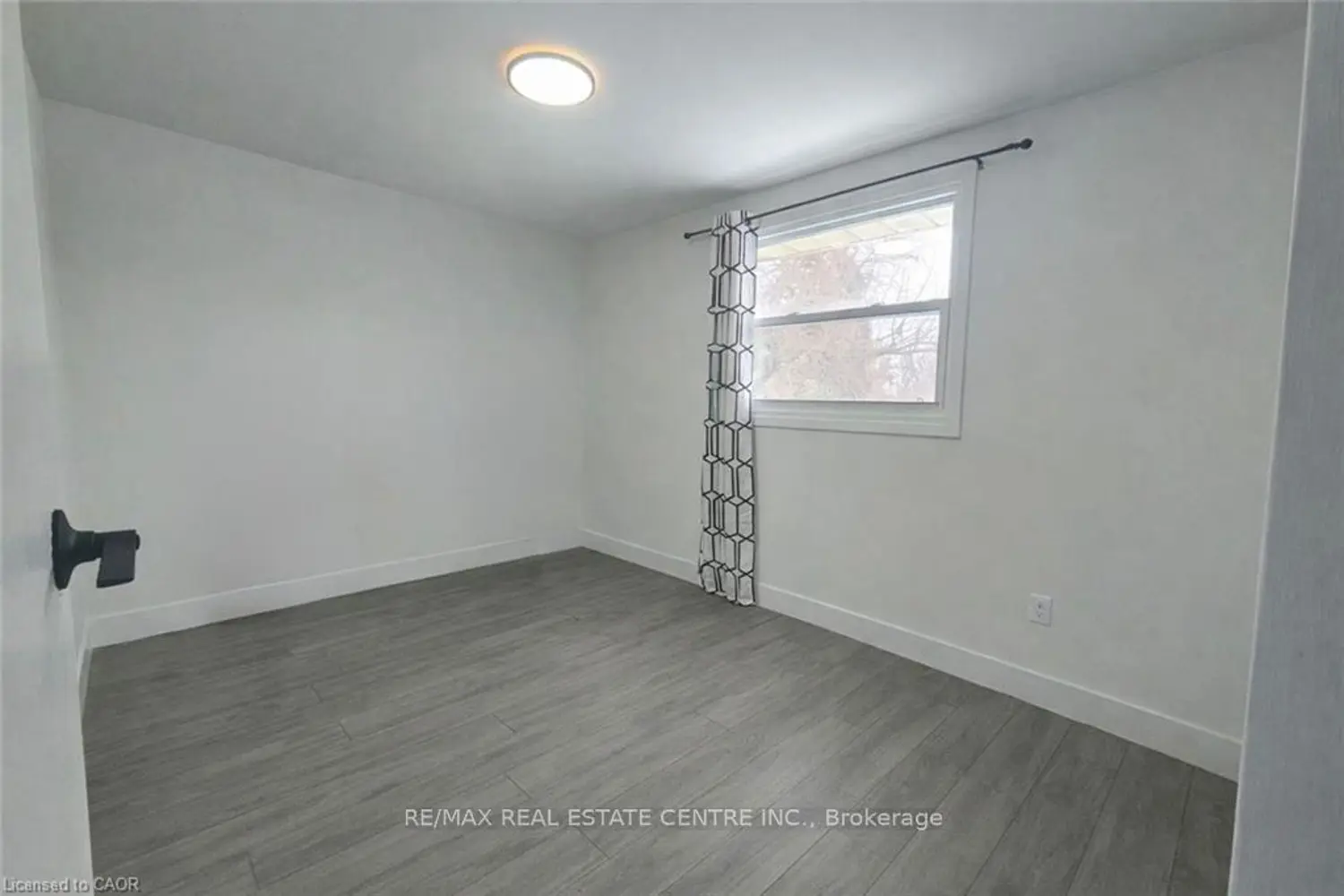 Additional image 19 of 92 Copperfield Crescent