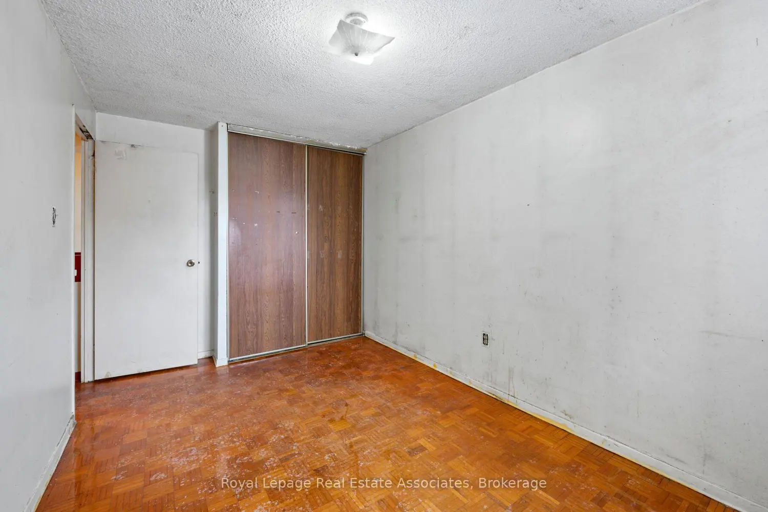 Additional image 14 of 829 Richmond Street 101