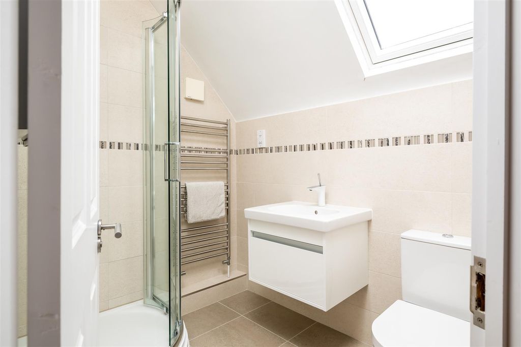 Additional image 31 of 7 bed detached house for salePark Avenue, Bedford MK40
