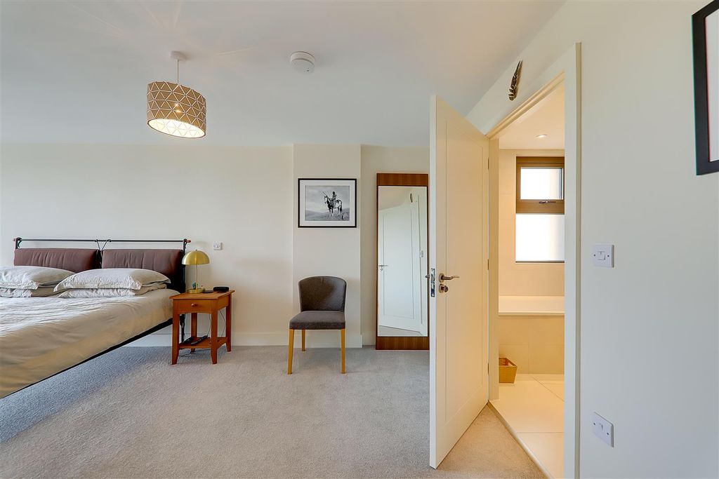 Additional image 19 of 3 bed flat for saleCalista, West Parade, Worthing BN11