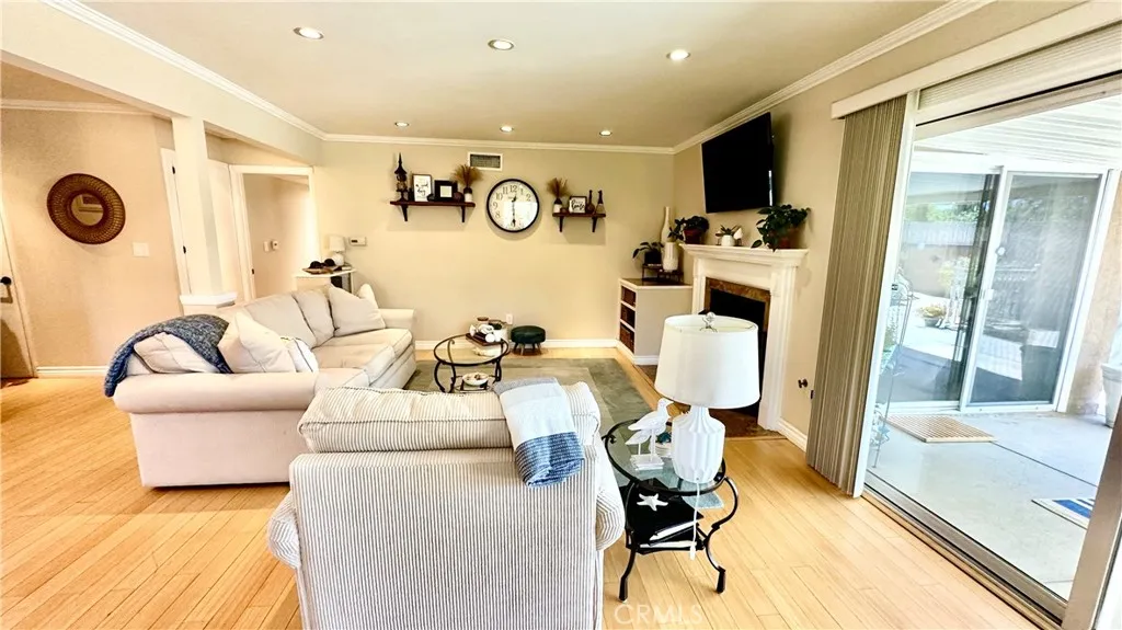 Additional image 4 of 11624 Paso Robles Avenue, Granada Hills, CA 91344