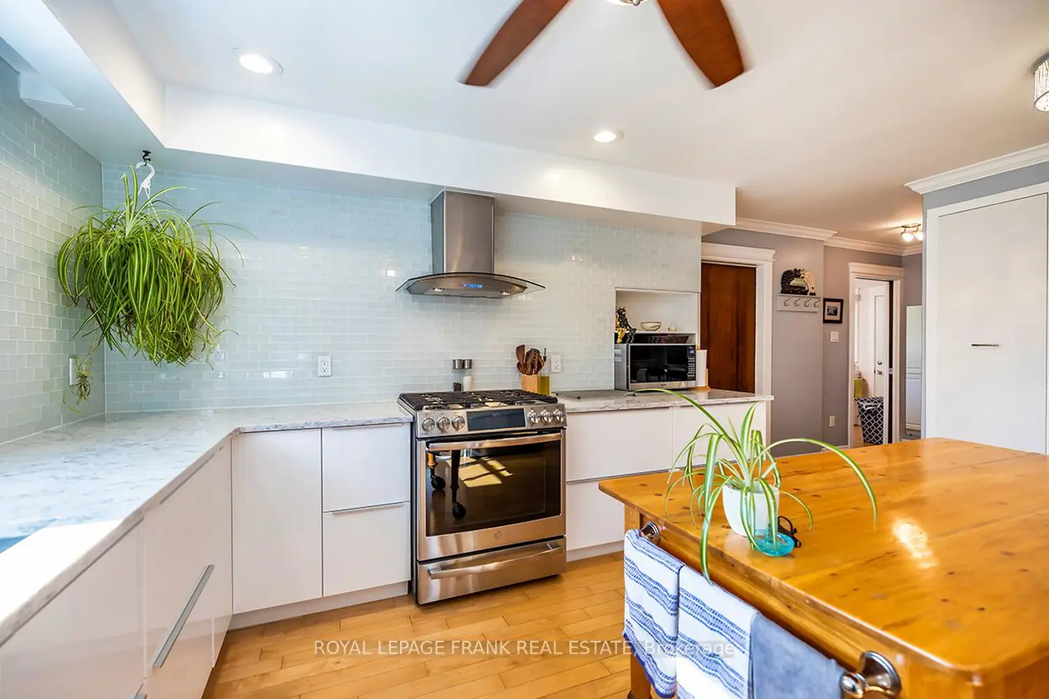 Additional image 9 of 1695 Scugog Street