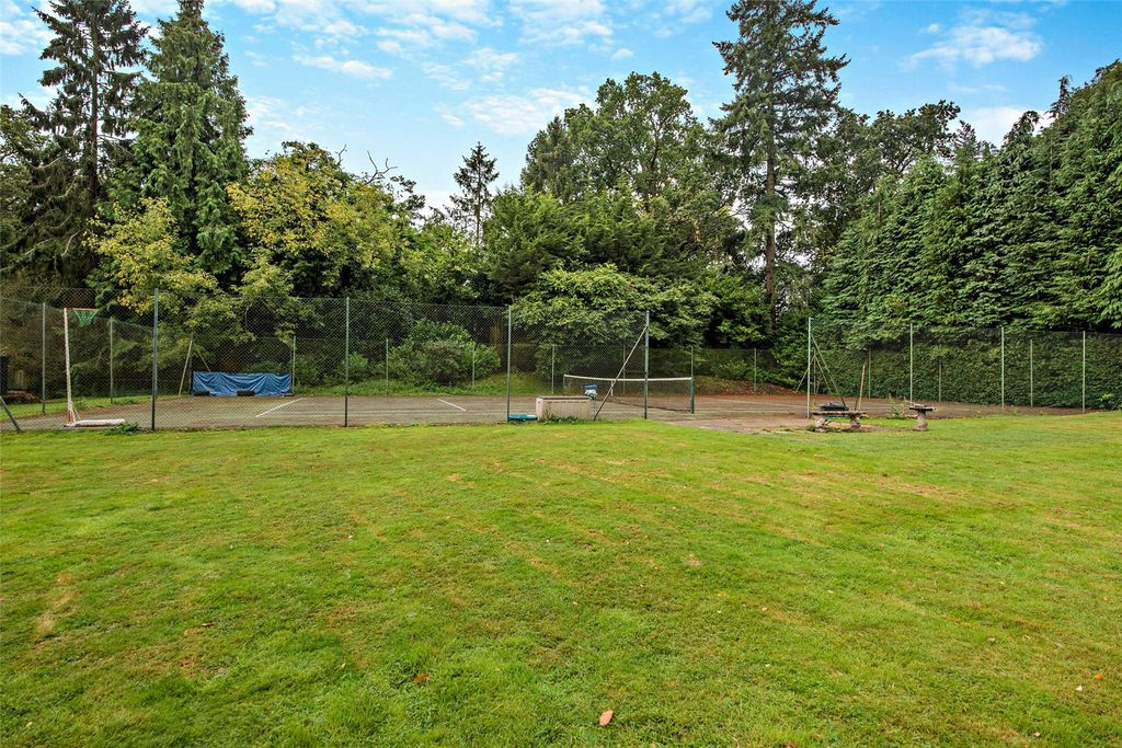 Additional image 32 of 6 bed detached house for saleChapel Row, Reading RG7