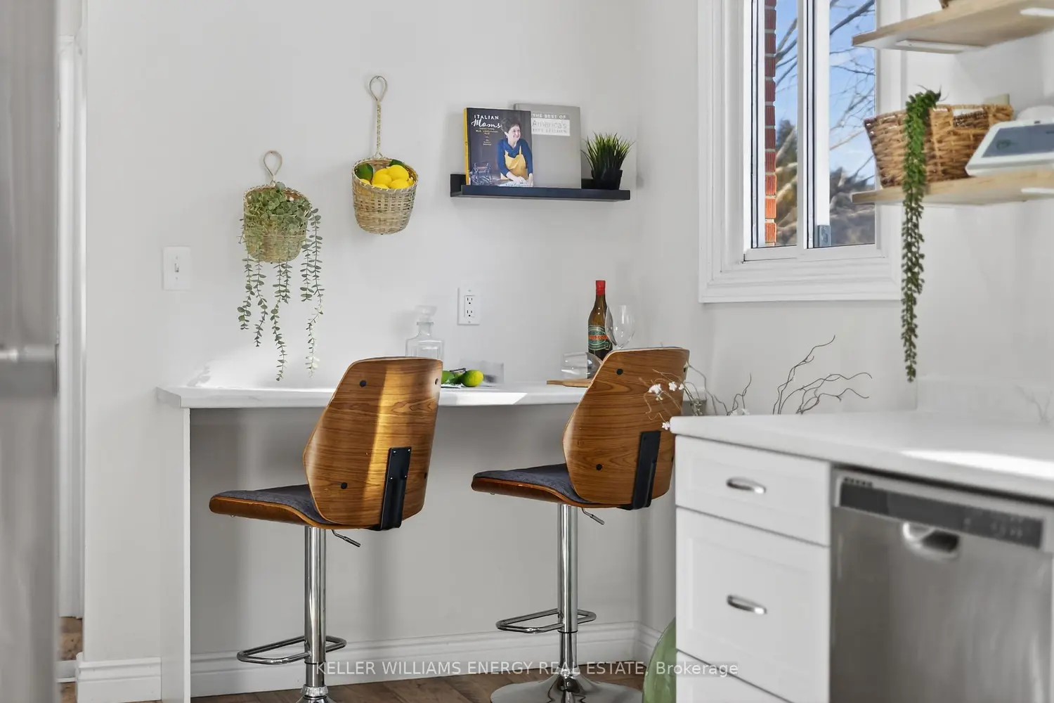 Additional image 9 of 40 Robertson Lane