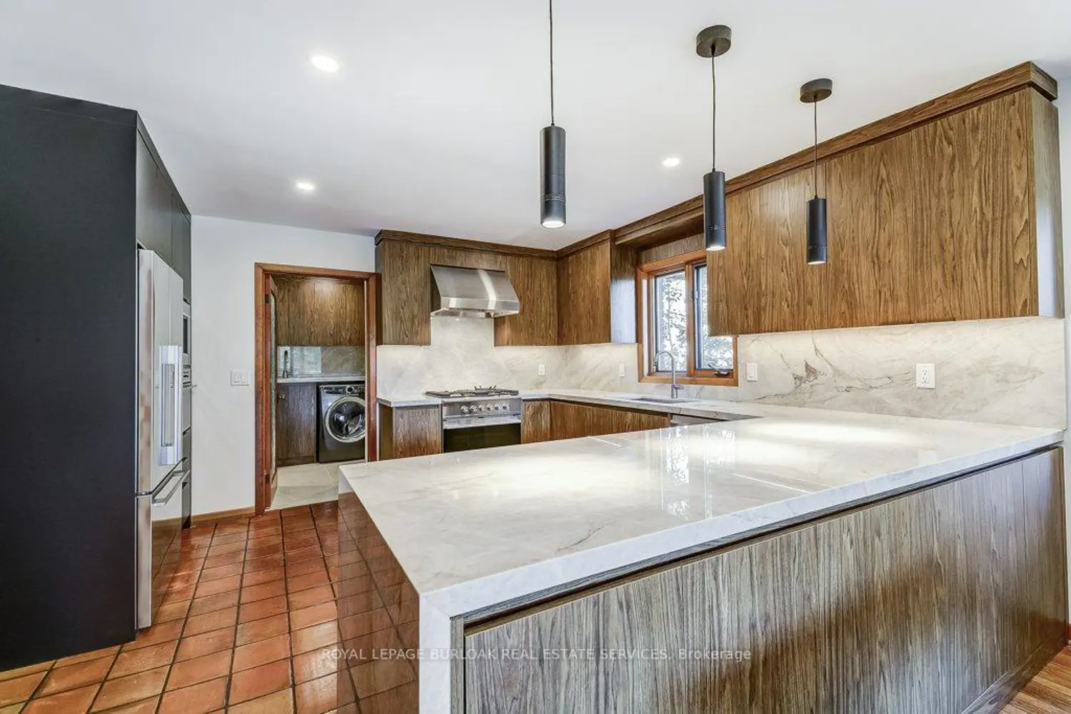 Additional image 6 of 9 Foresthill Crescent