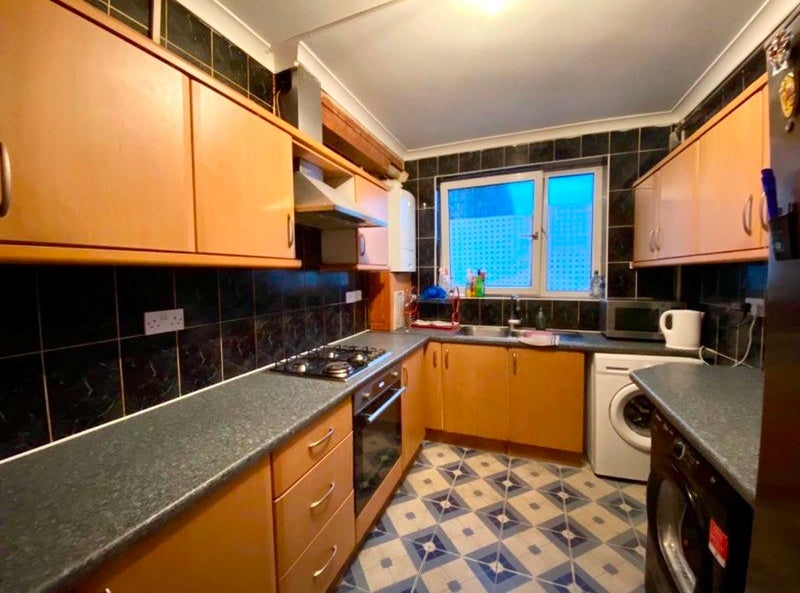 Additional image 8 of Room in a Shared House, Hadleigh Cl, E1, N1 7GU