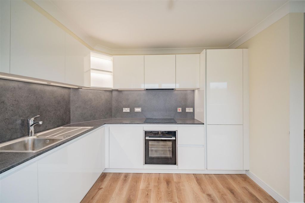 Additional image 9 of 3 bed flat for saleMortimer Street, Monifieth DD5