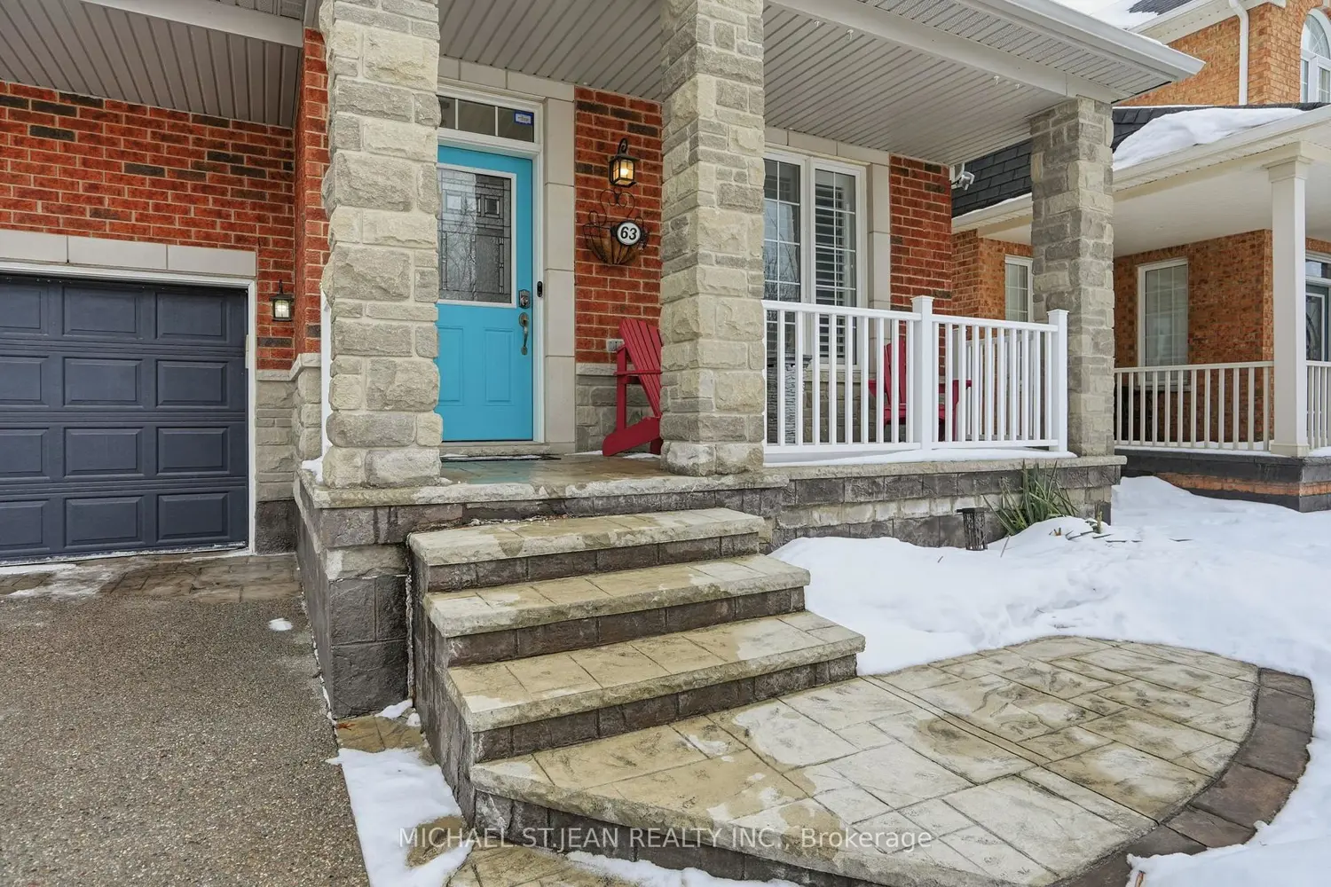 63 Fowler Drive photo 2