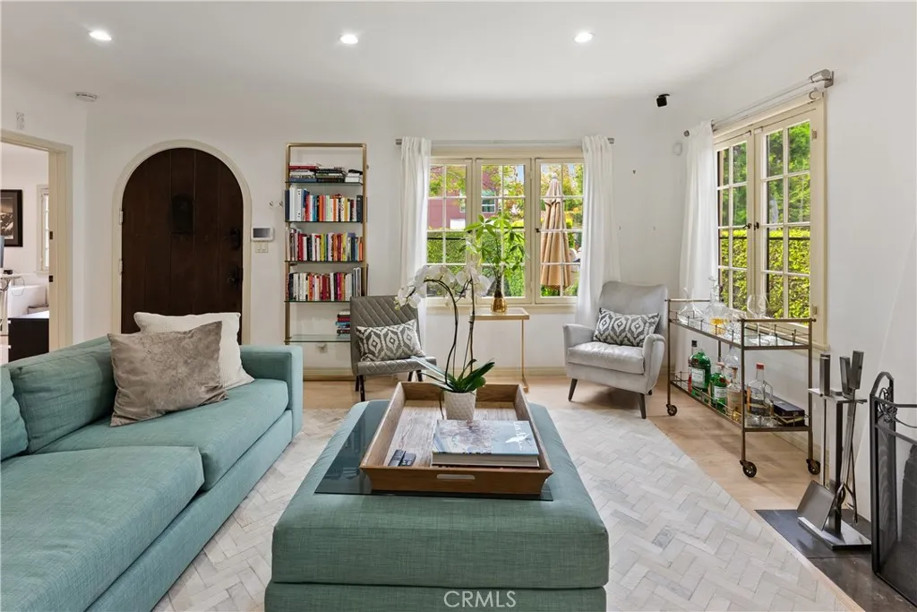 Additional image 8 of 708 Westbourne Dr, West Hollywood, CA 90069