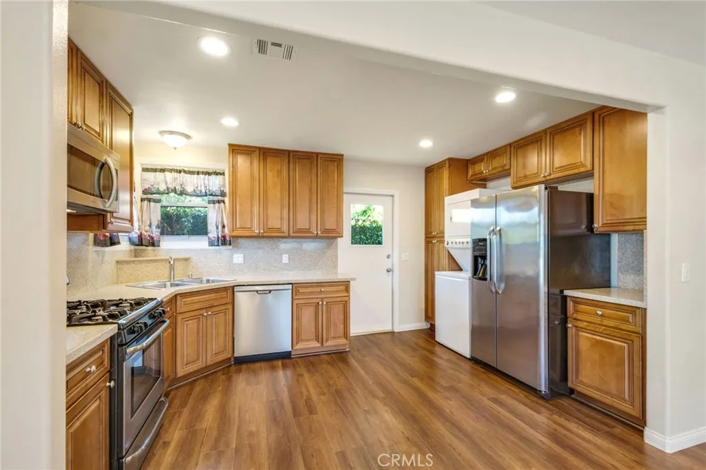 Additional image 5 of 2292 Orchard Dr, Newport Beach, CA 92660