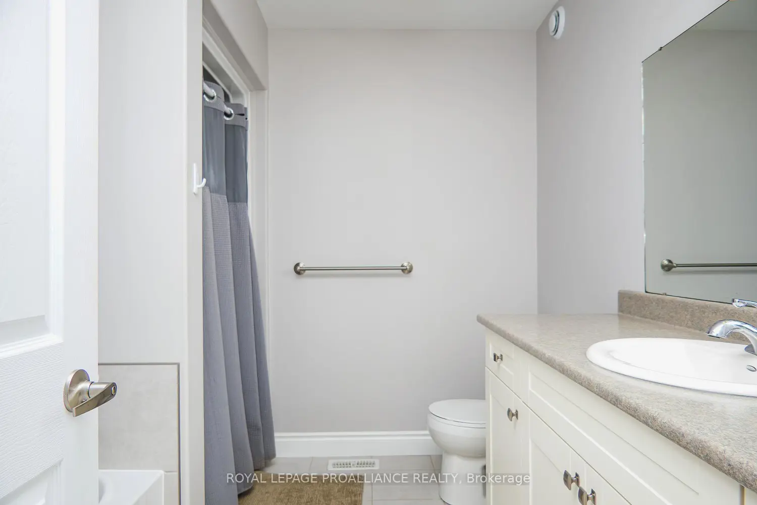 Additional image 11 of 14 Pier Drive