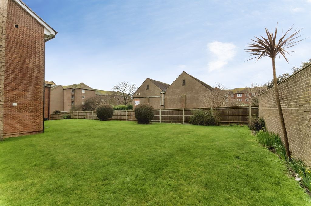 Additional image 20 of 2 bed flat for saleSutton Place, Bexhill-On-Sea TN40