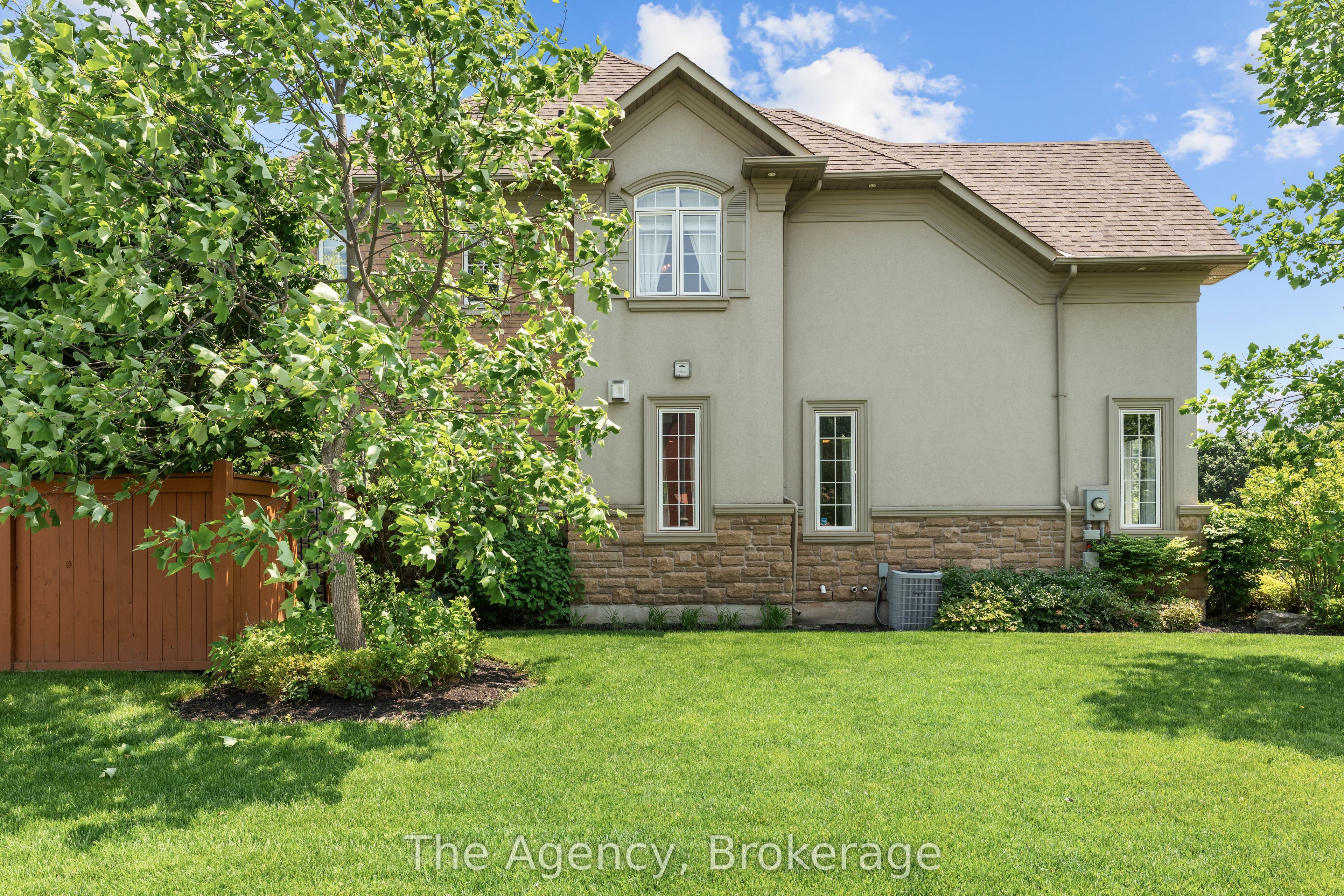 Additional image 5 of 297 Fritillary Street, Oakville, ON, L6L 6W7