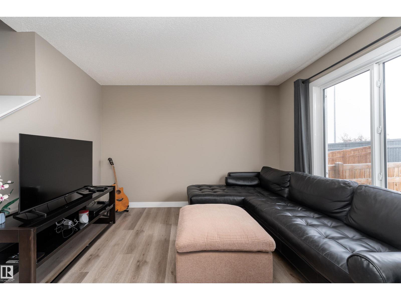 Additional image 5 of 1964 Kroetsch Crescent SW, Edmonton, AB, T6W4J3