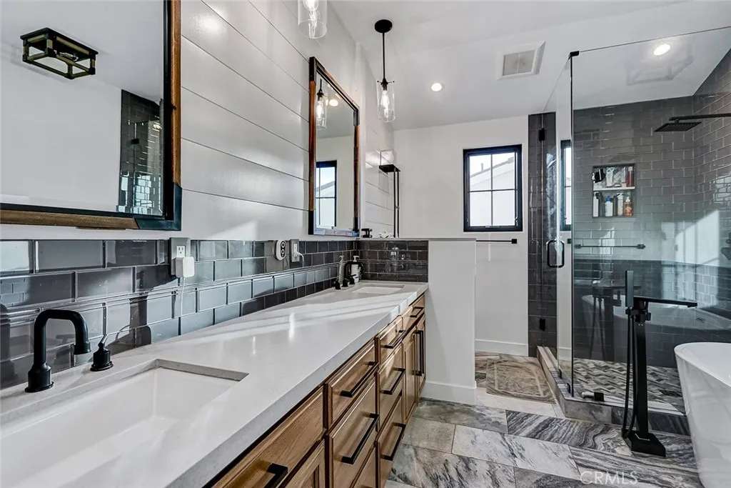 Additional image 47 of 1852 6th, Manhattan Beach, CA 90266