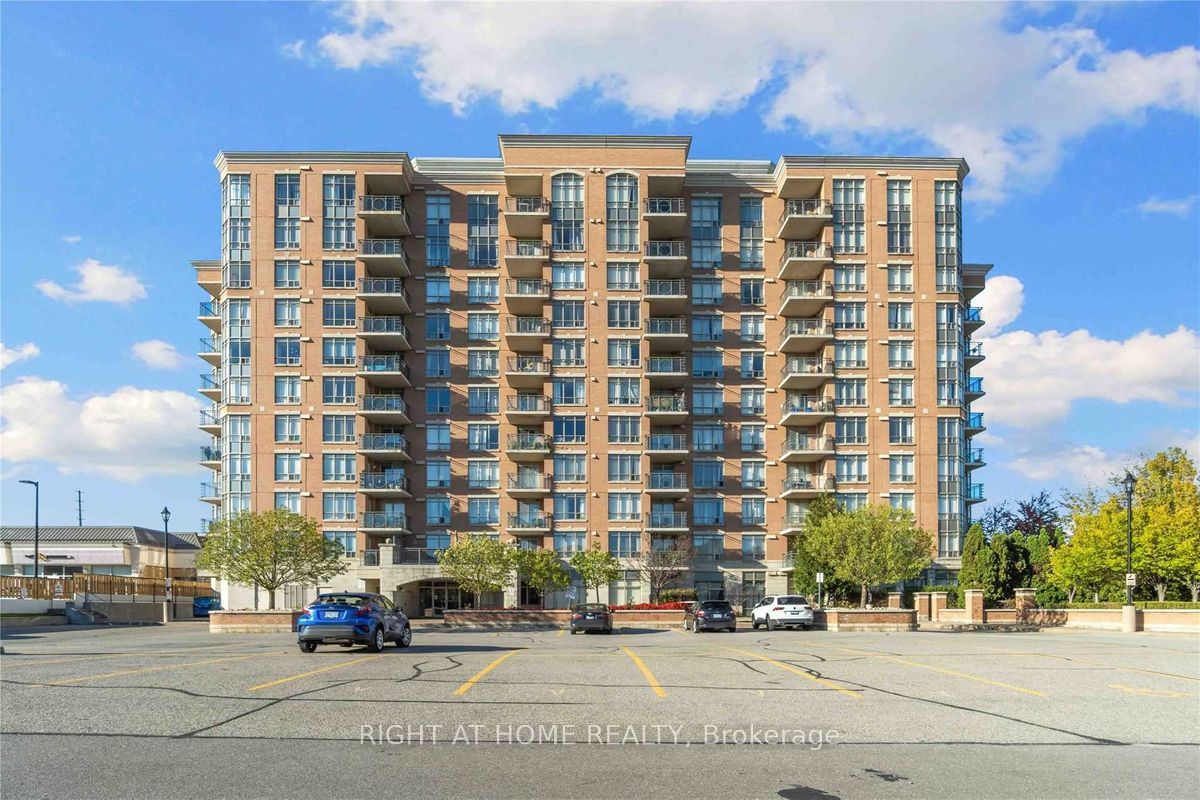 811-130 Pond Drive, Markham, ON, L3T 7W5