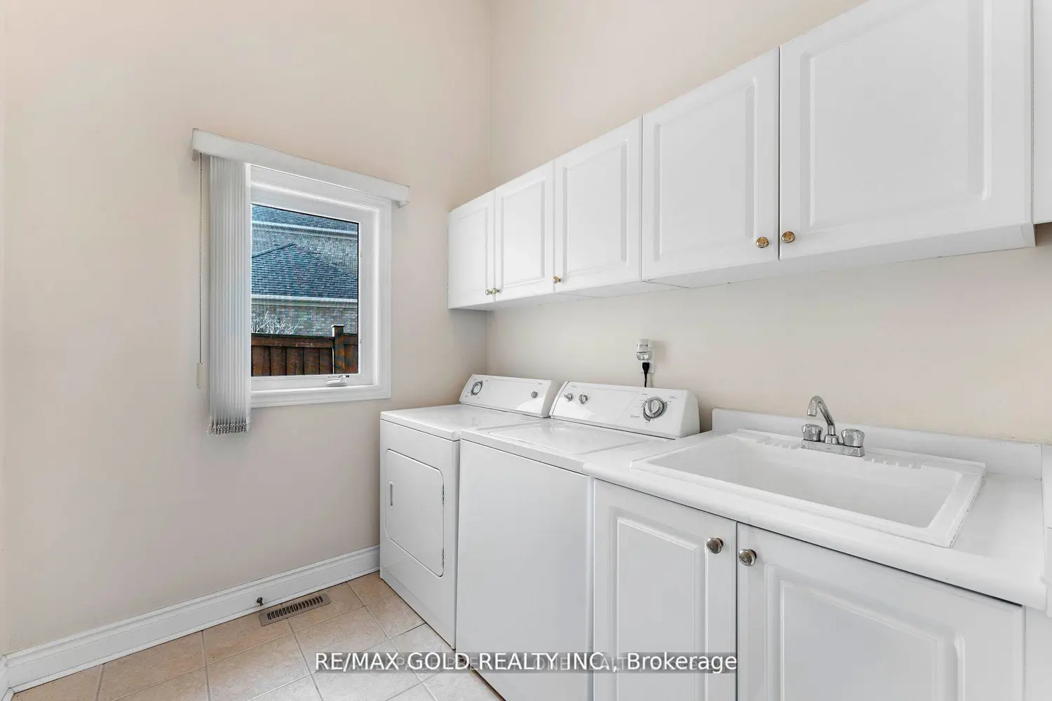 Additional image 17 of 71 Louvain Drive