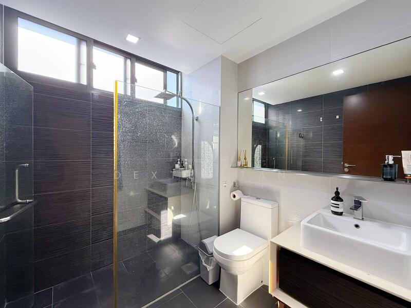 Additional image 6 of 488 Upper Serangoon Road