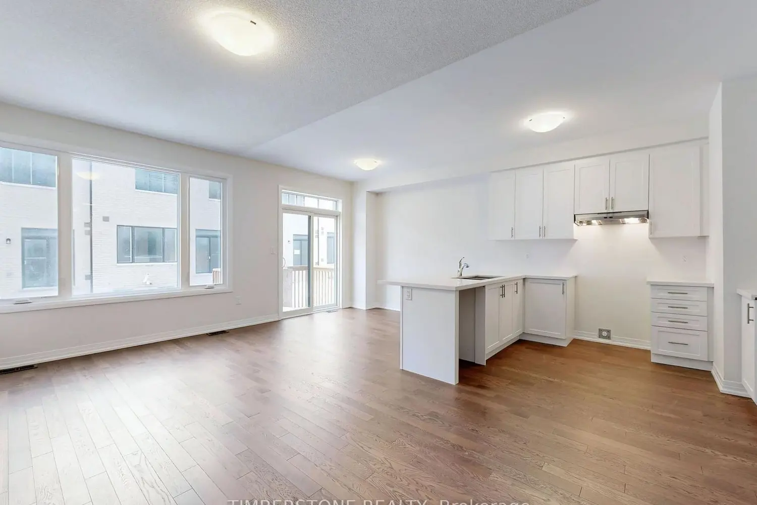 Additional image 4 of 3344 Sandalwood Road