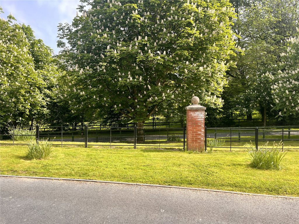 Additional image 19 of 2 bed flat for saleHolyhead Road, Bicton, Shrewsbury, Shropshire SY3