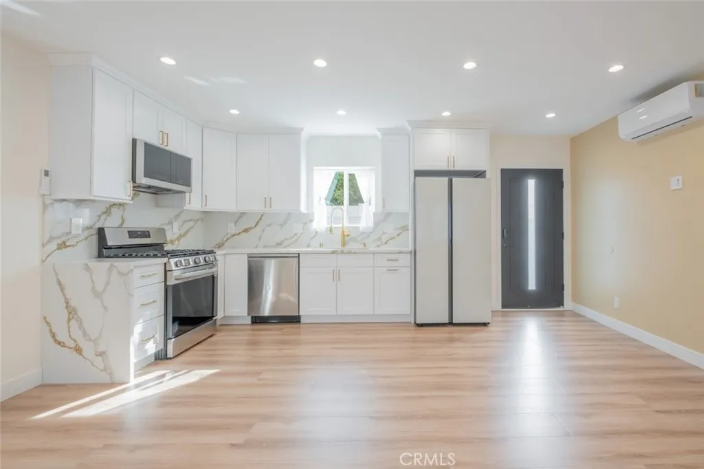 Additional image 3 of 830 Highland Avenue Unit A, Glendale, CA 91202