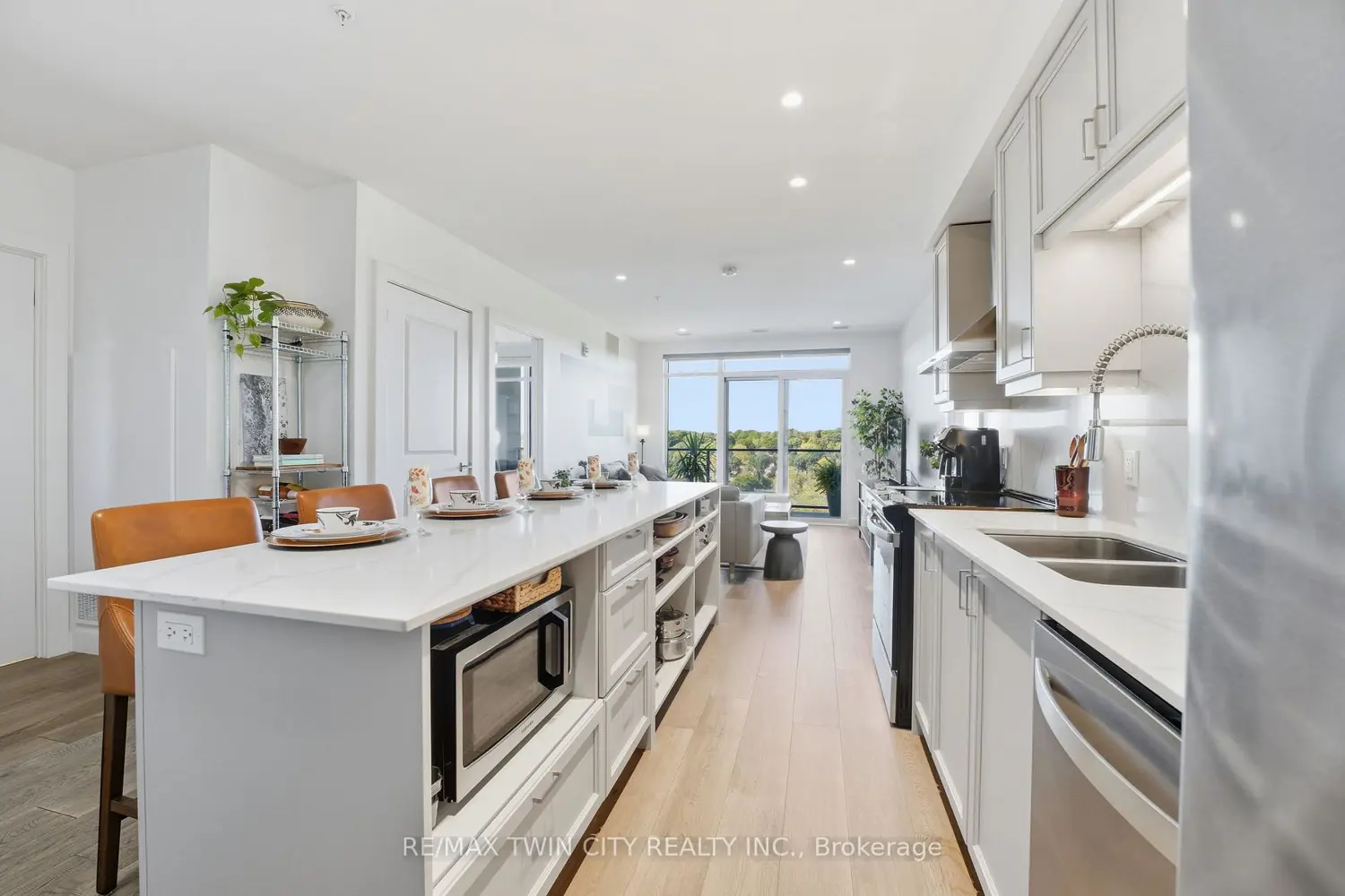 Additional image 3 of 15 Glebe Street 1410