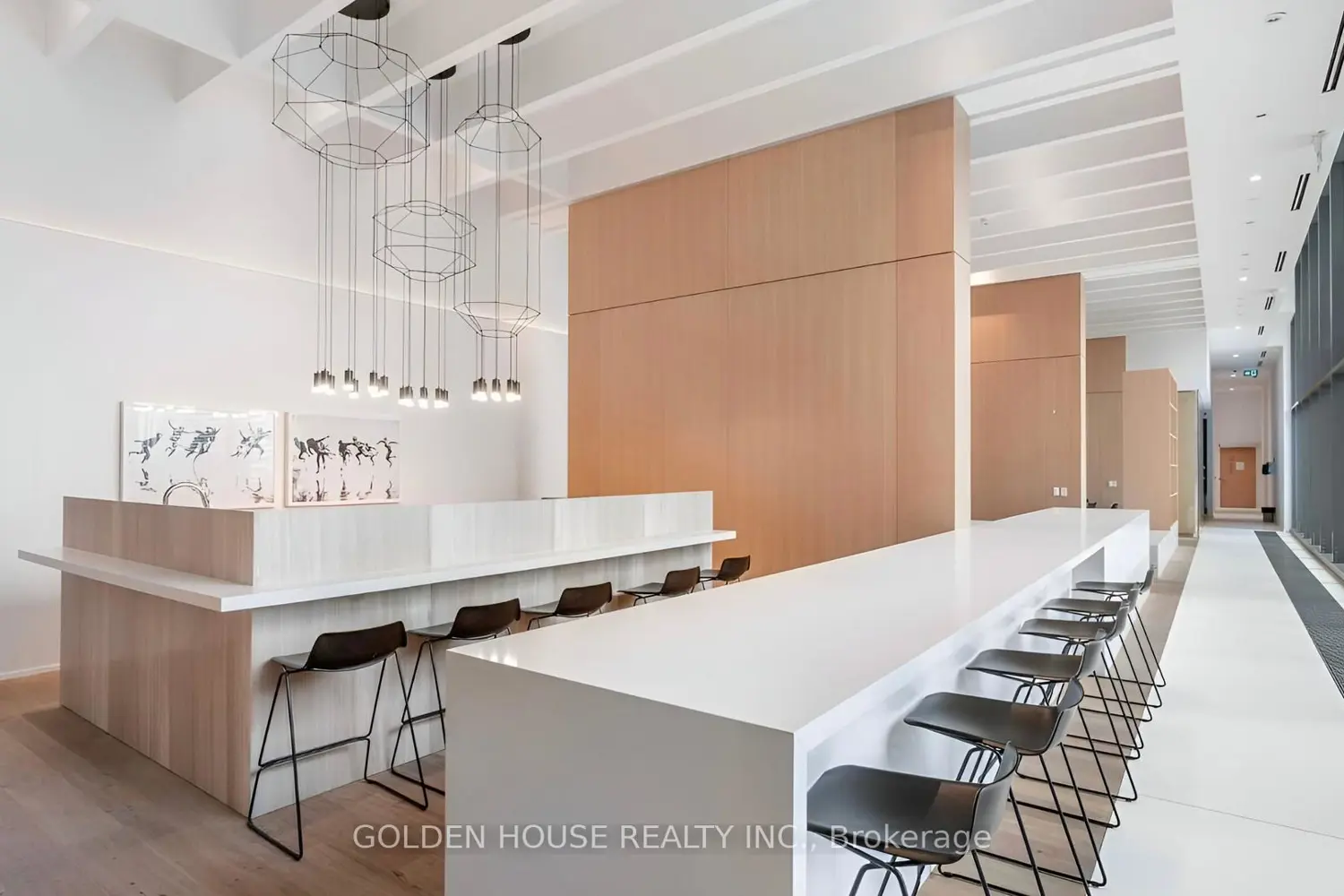 Additional image 20 of 8 Hillsdale Avenue 735