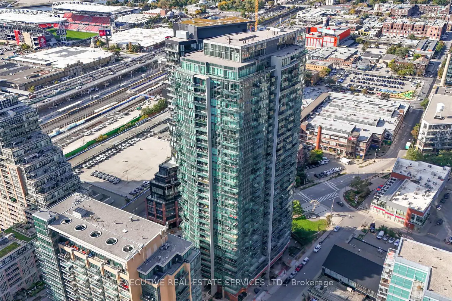 Additional image 4 of 150 East Liberty Street 605