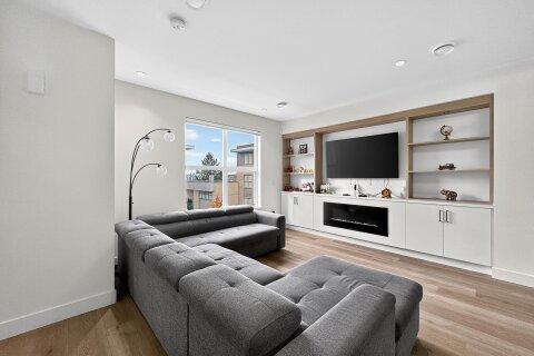 Additional image 8 of 30-12585 104a Avenue, Surrey, BC, V3V 0G7