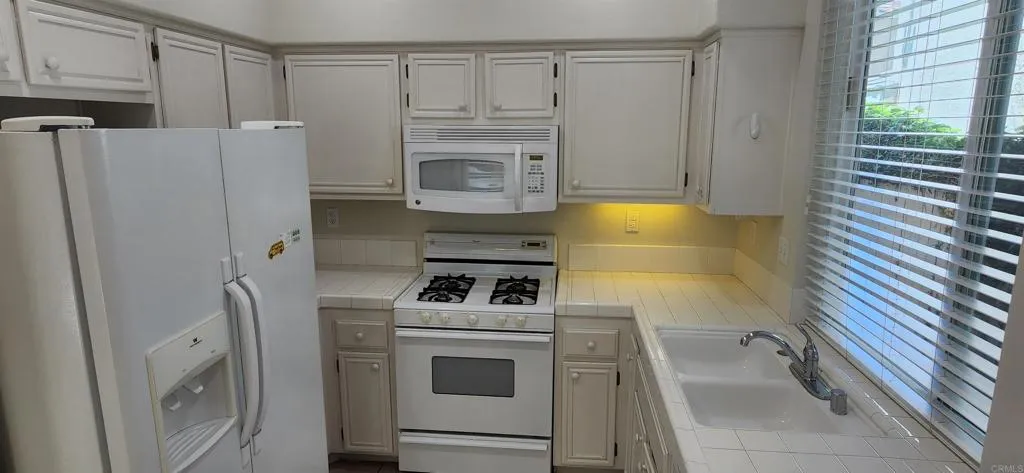 Additional image 9 of 867 Purple Blossom Drive, San Marcos, CA 92078