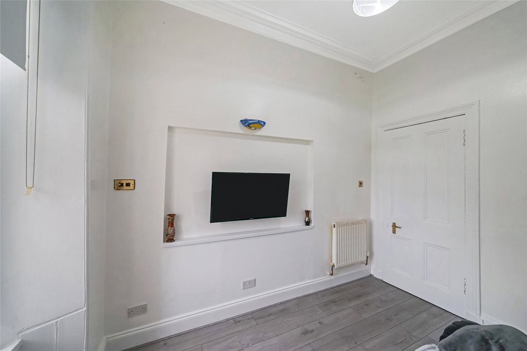 Additional image 22 of 6 bed detached house for salePark Avenue, Tillicoultry, Clackmannanshire FK13