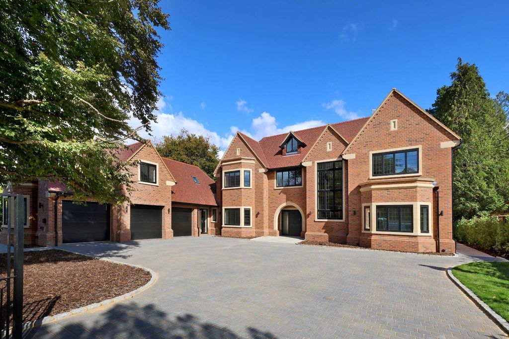 7 bed detached house for saleFurzefield Road, Beaconsfield HP9