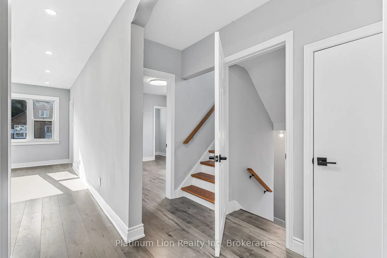 Additional image 3 of 146 Craigroyston Road