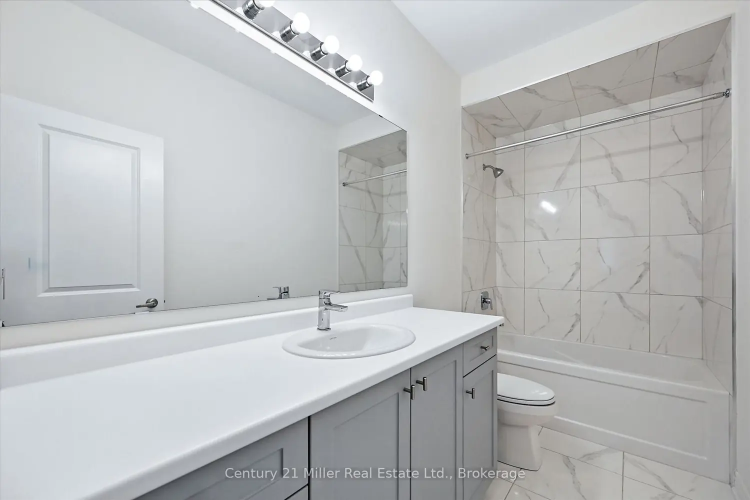 Additional image 16 of 3250 Millicent Avenue
