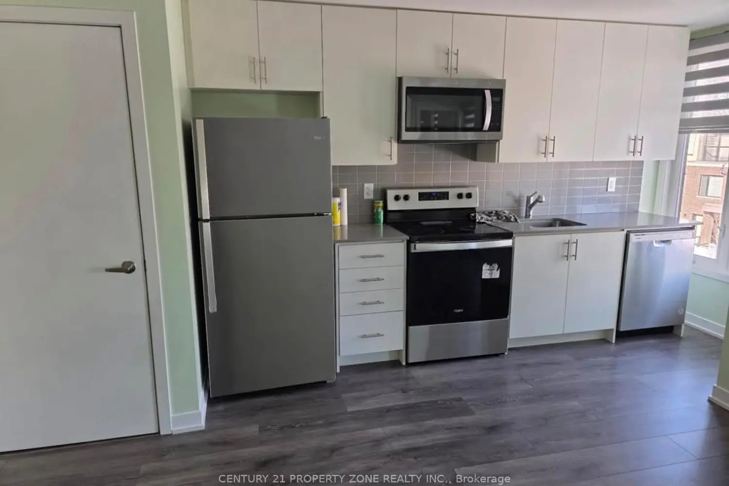 Additional image 6 of 3401 Ridgeway Drive 301