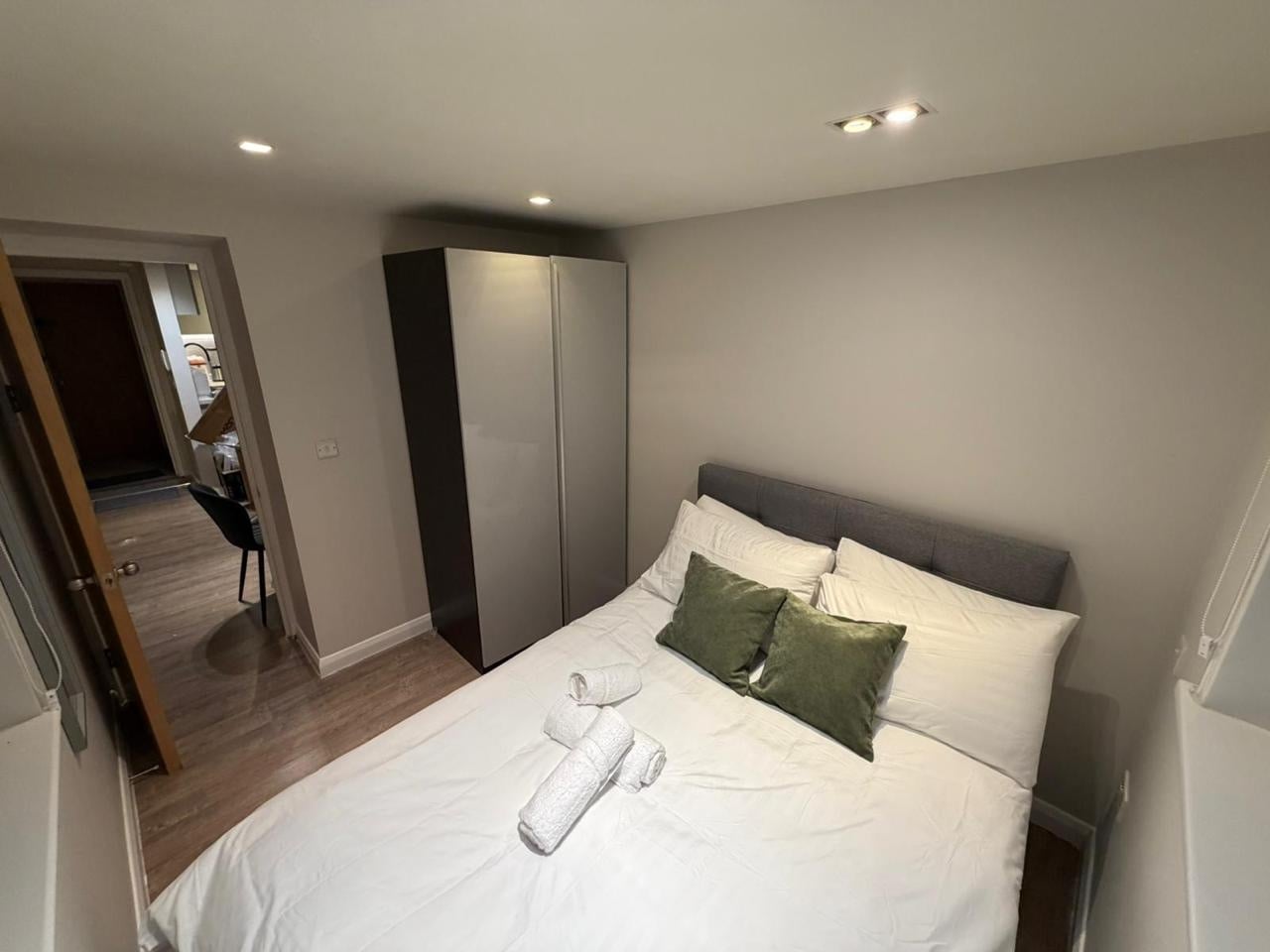 Additional image 5 of 1 Bed Flat, Lavender Hill, SW11, SW11 5RW