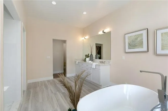 Additional image 51 of 14142 Dall LN, North Tustin, CA 92780