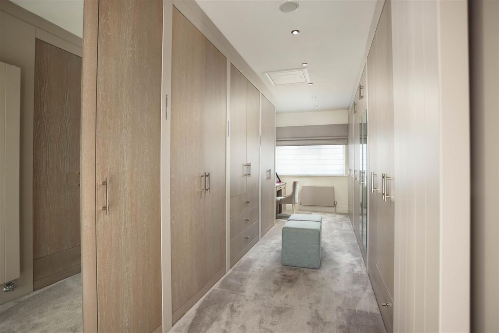 Additional image 9 of 6 bed detached house for saleSandmoor Avenue, Alwoodley, Leeds LS17