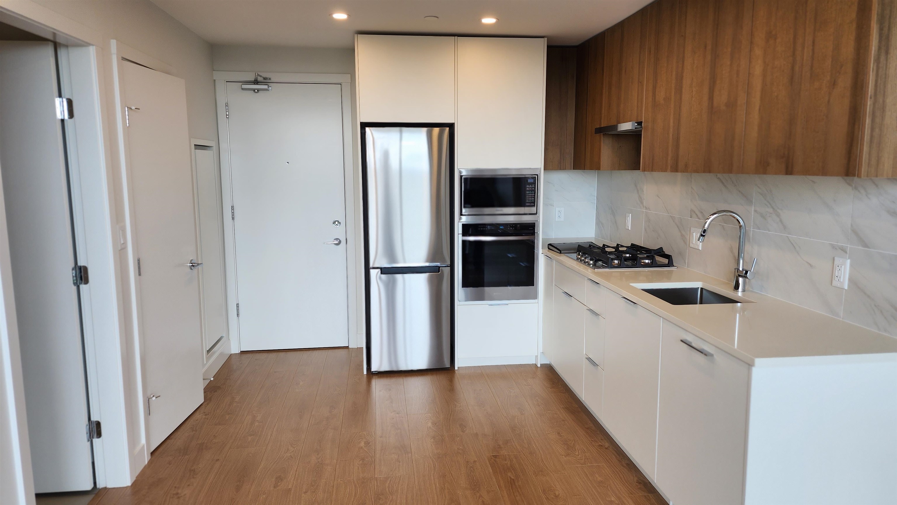 Additional image 2 of 1006-13359 Old Yale Road, Surrey, BC, V3T 0S4