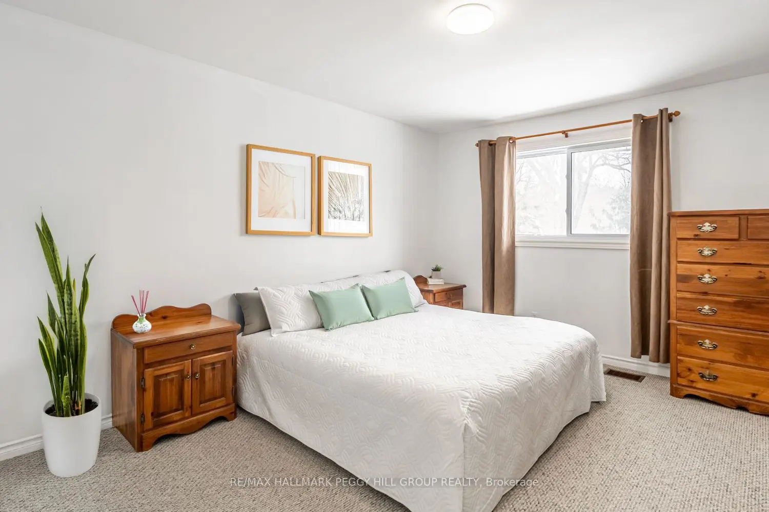 Additional image 5 of 5853 Yonge Street